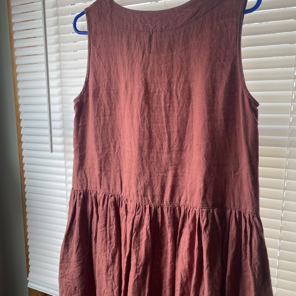 Linen smock dress - Picture 4 of 7